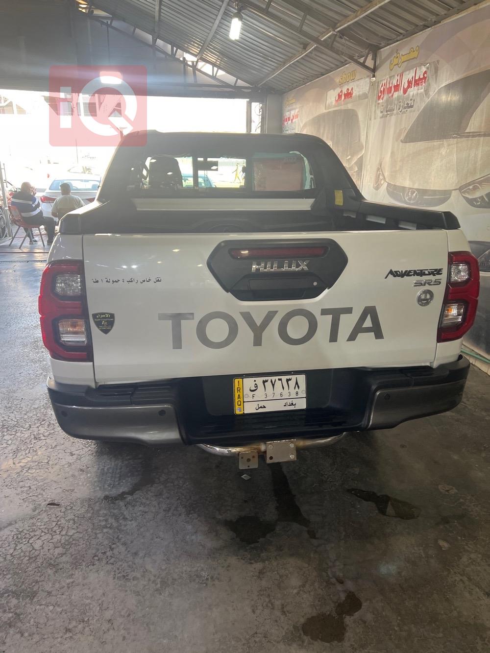 Toyota Hilux
